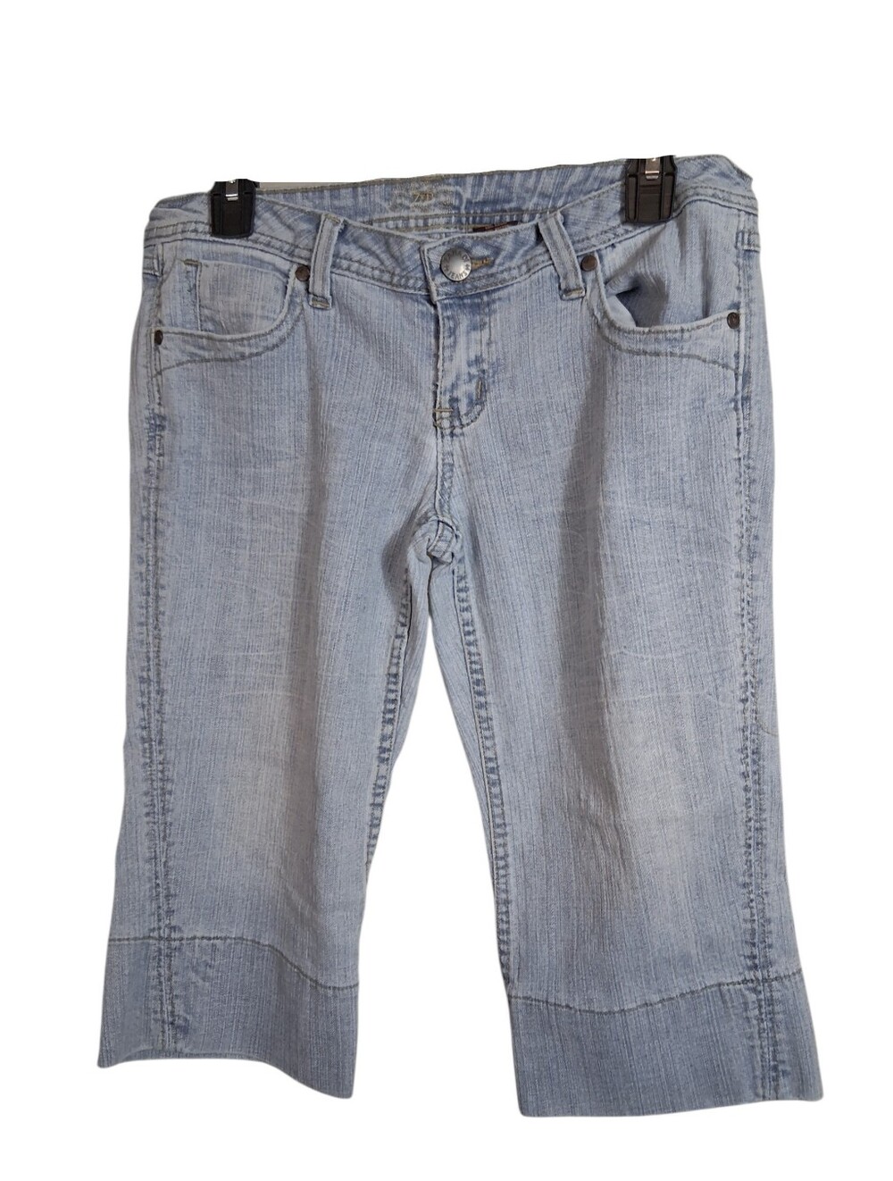 Zana Di Light Wash Denim Bermuda Stretch Cuffed Shorts Capris Size 11
